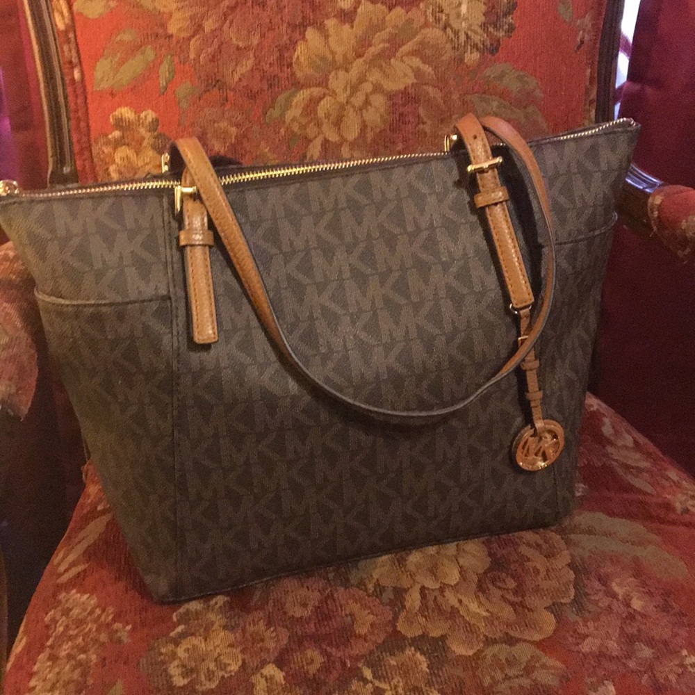 Michael Kors Tote